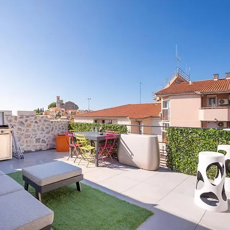 Experience Pastour Duplex Penthouse Rooftop 4 Bed&4bath Sea&suquet View Walking Distance Palais Des Congres & Beaches