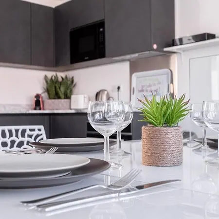 Experience Pastour Duplex Penthouse Rooftop 4 Bed&4bath Sea&suquet View Walking Distance Palais Des Congres & Beaches Apartmán *